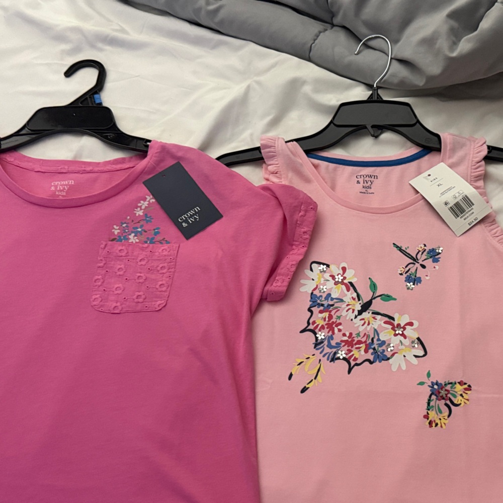 Crown & Ivy kids girls Pink and Light Pink Floral T-Shirt and tank 2 piece set